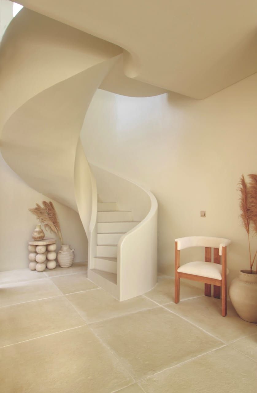 CYCLADIC ARCHITECTURE-INSPIRED VILLA
